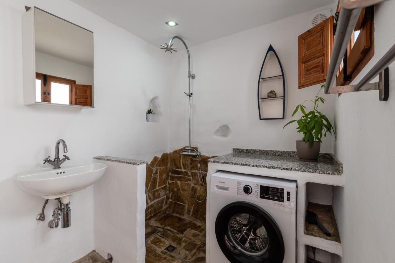 Town House With Roof Terrace And Plunge Pool Villa Alcaucin Bagian luar foto