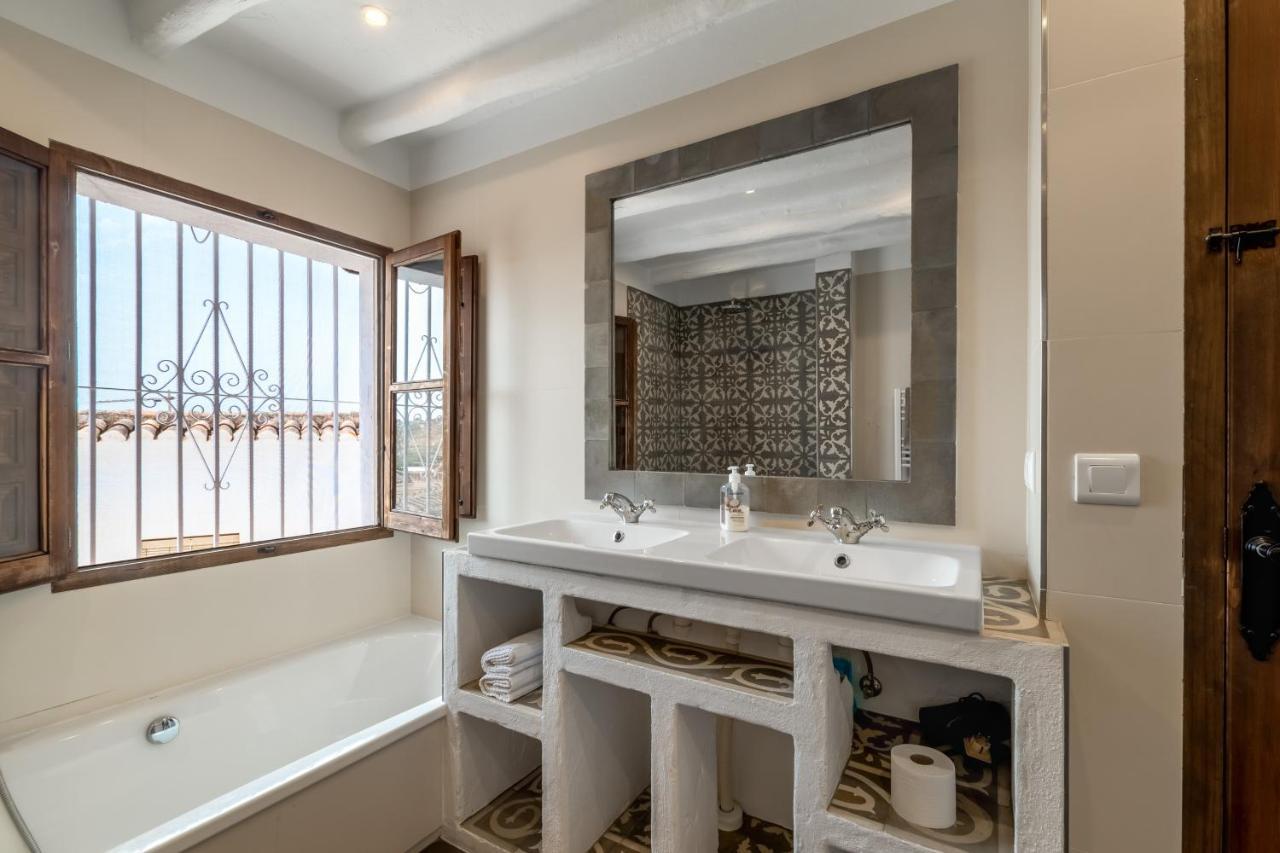 Town House With Roof Terrace And Plunge Pool Villa Alcaucin Bagian luar foto